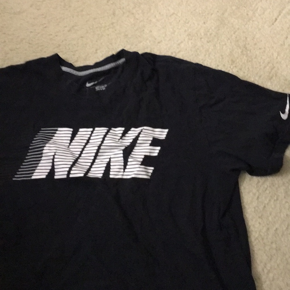 Nike bundle - Picture 4 of 8